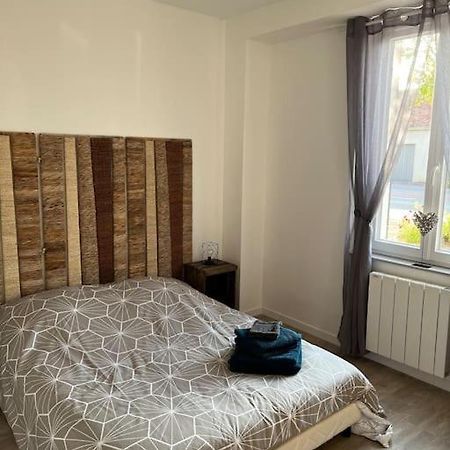 Appartement Centre De Guecelard Экстерьер фото