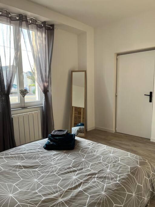 Appartement Centre De Guecelard Экстерьер фото